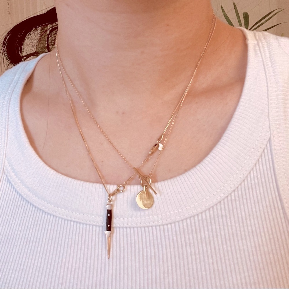 LOREN STEWART 14k solid gold disk and toggle necklace